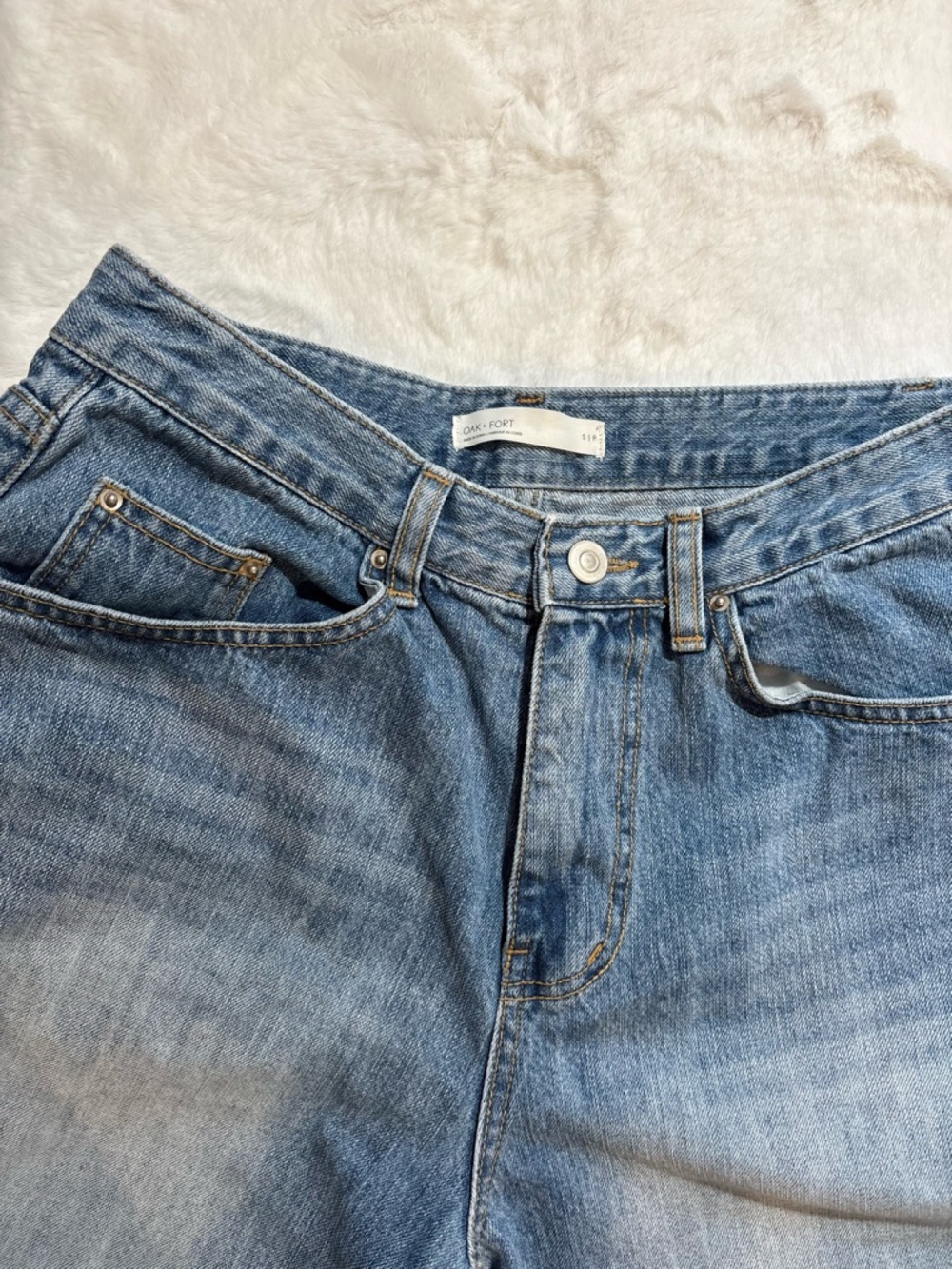 OAK + FORT Washed Blue Denim Mom Jeans